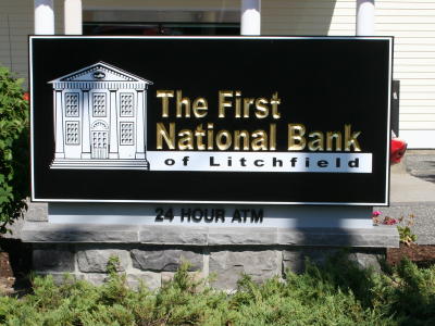 First National Bank of Litchfield Monument Sign